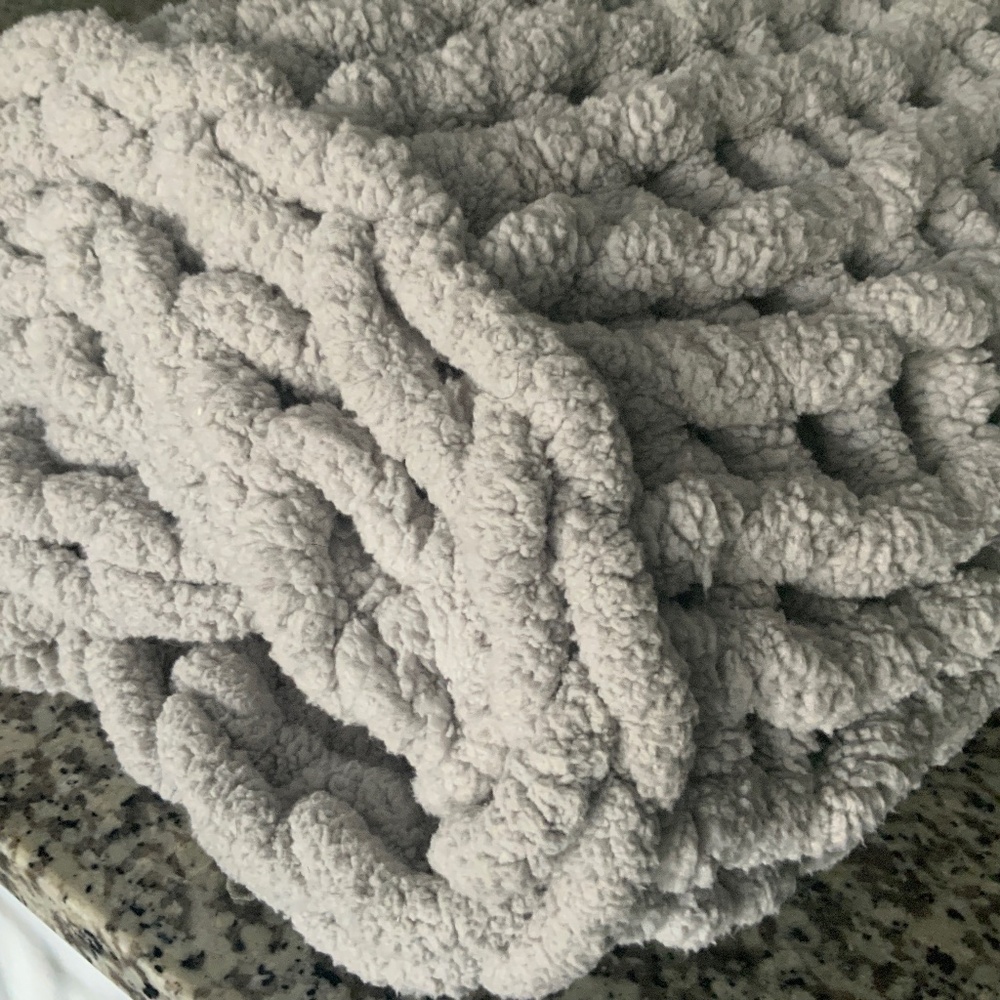Lush Decor Chunky Knit Blanket